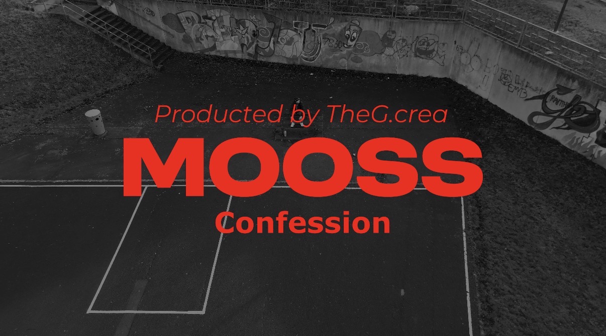MOOS